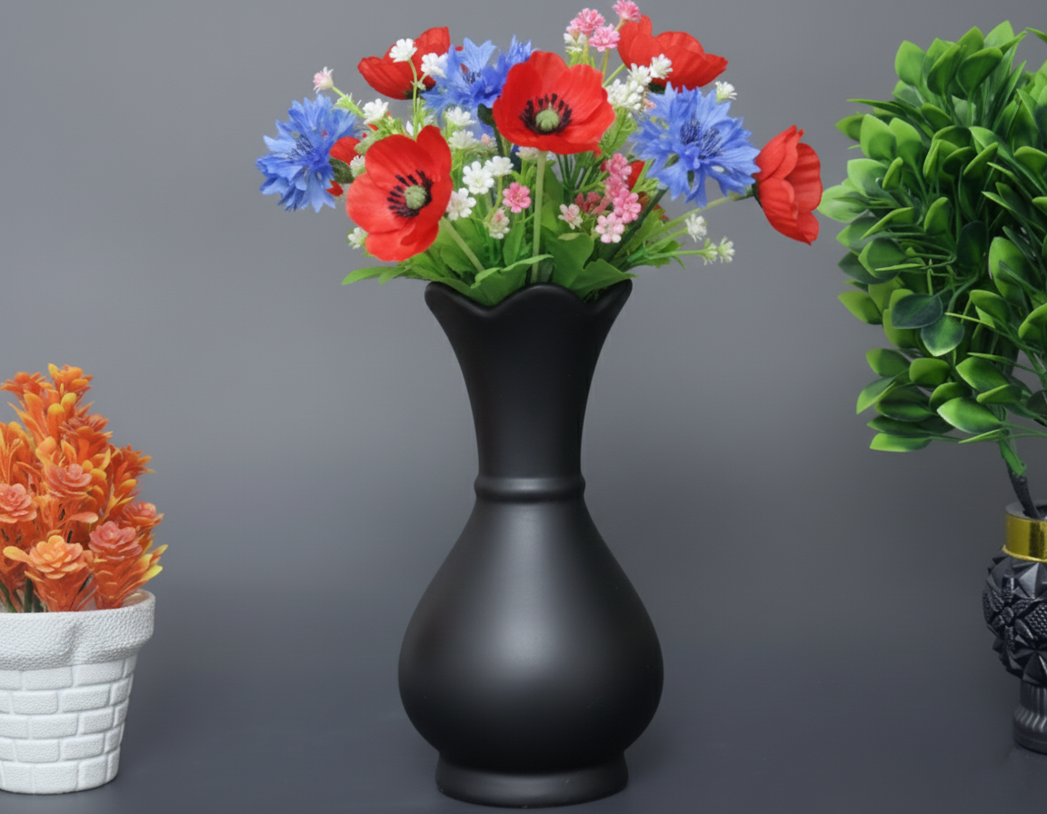 Hand-Painted Colorful Decorative Ceramic Vase with Fluted Rim